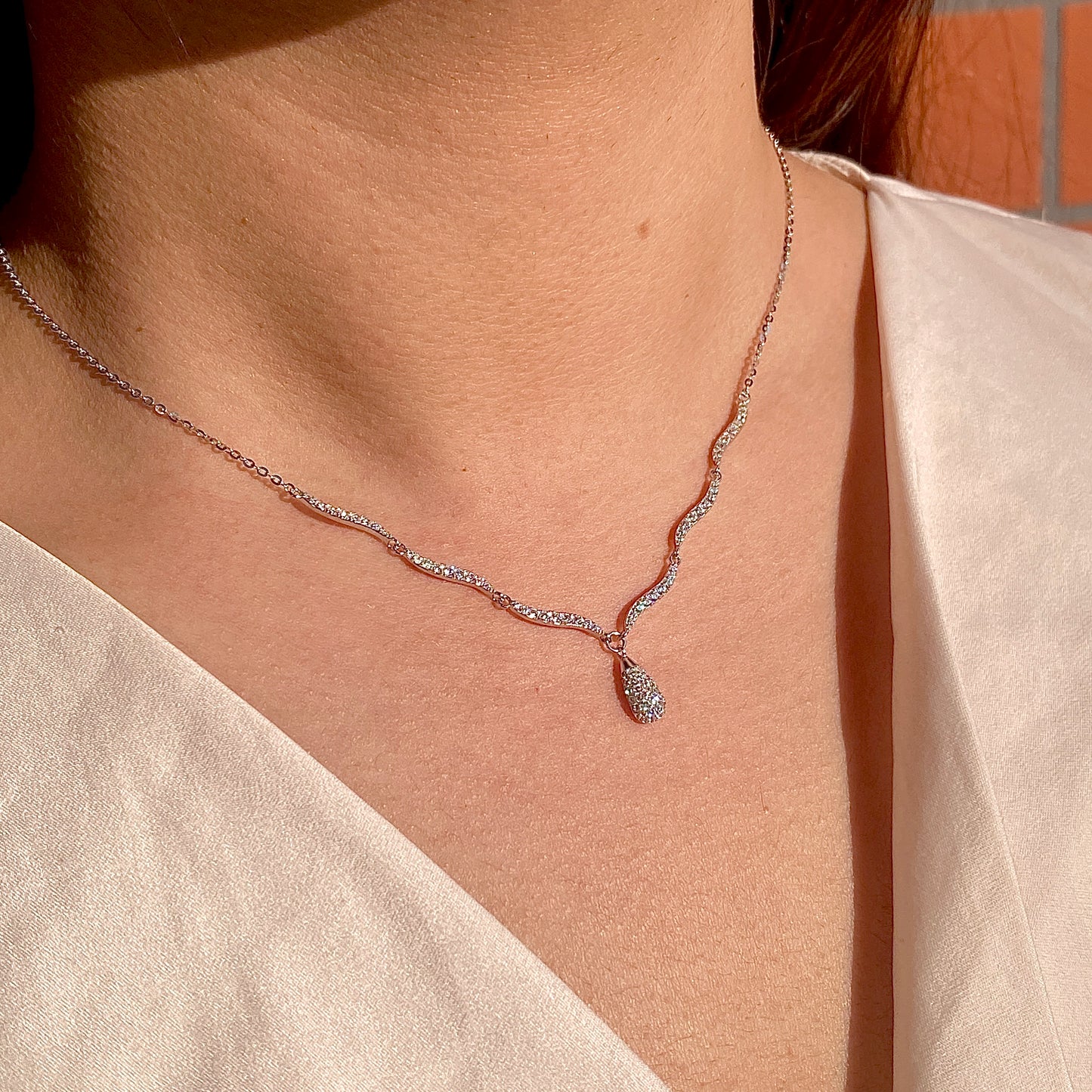 Rippled Drop Necklace