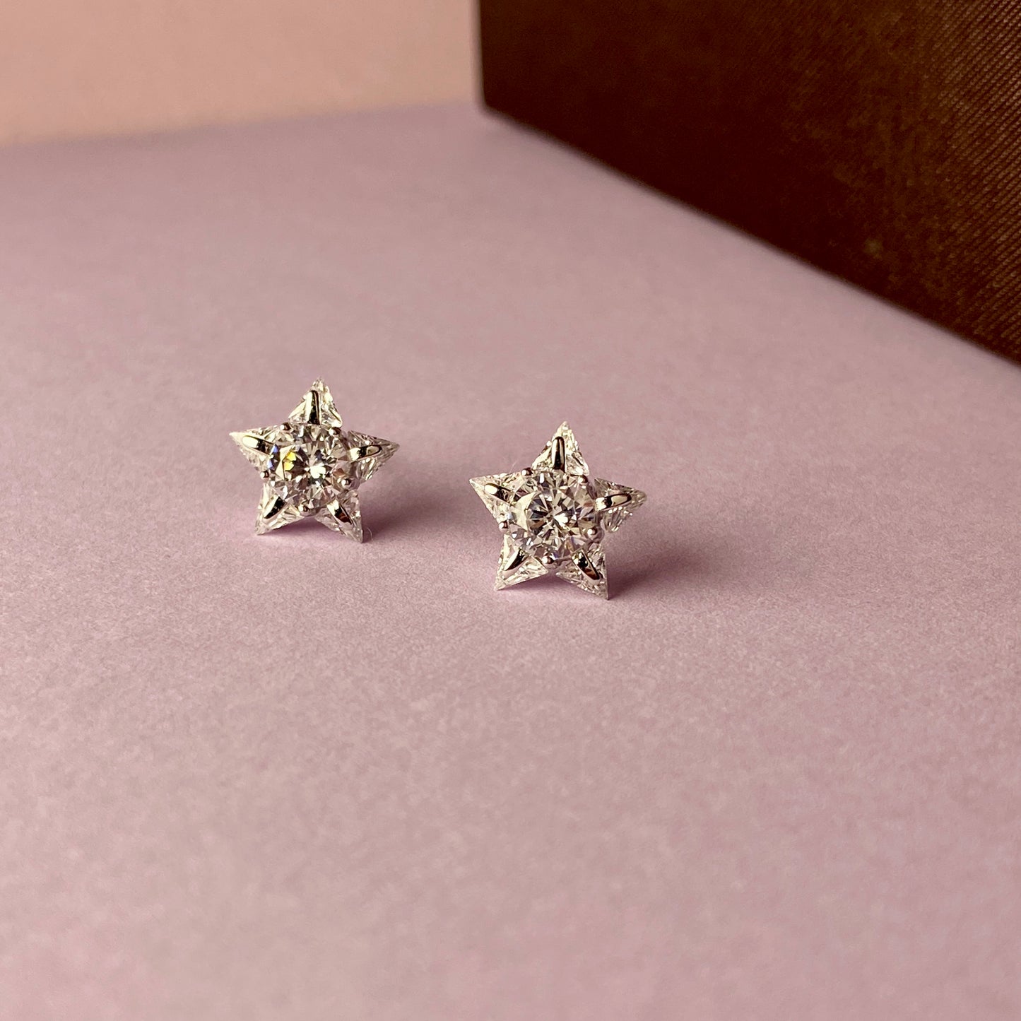 Shiny star earrings