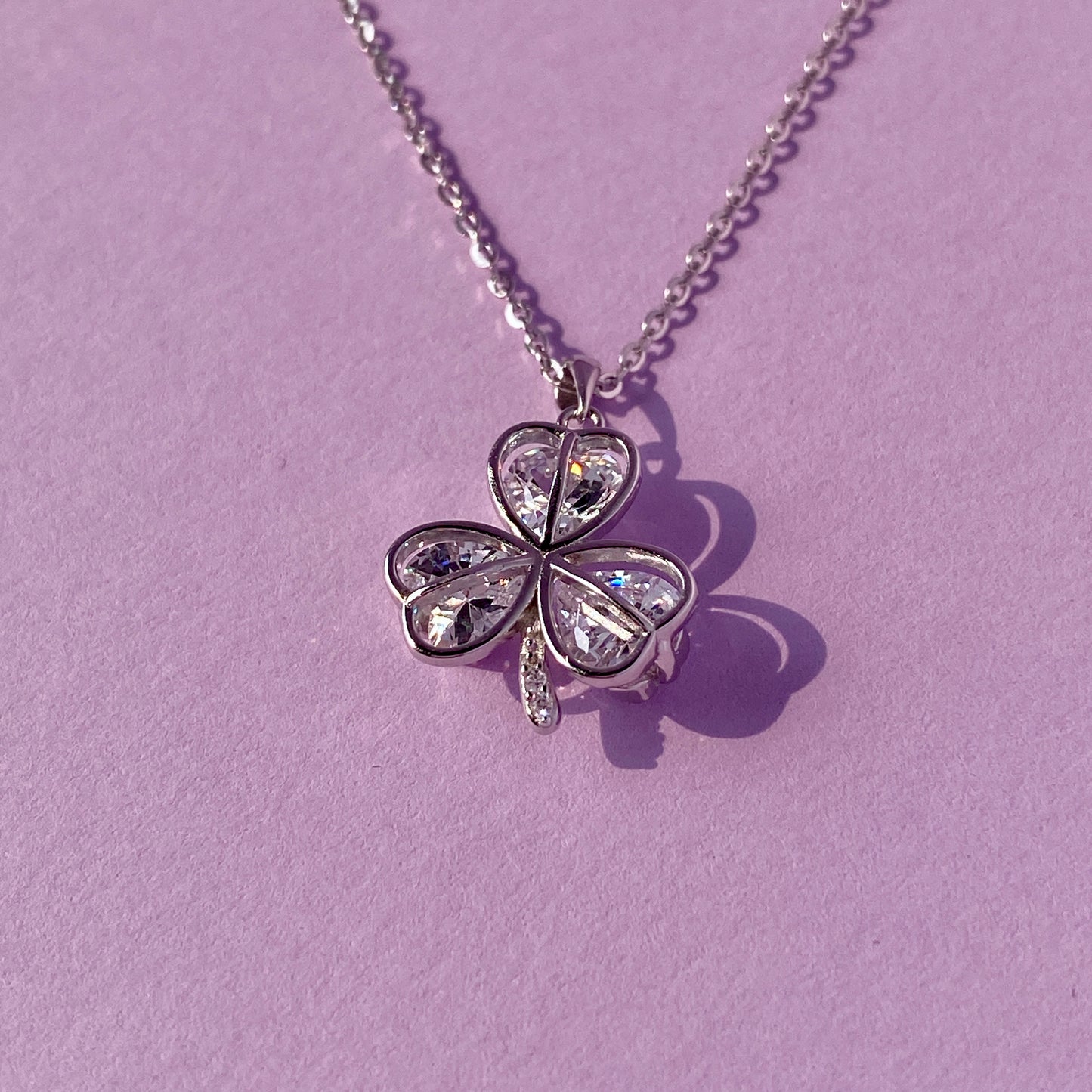 Sparkling Clover Necklace